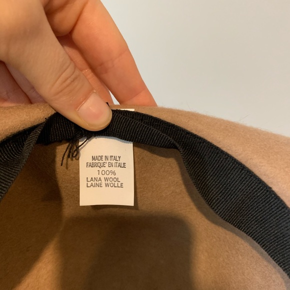 Tan wool floppy hat - Picture 3 of 3